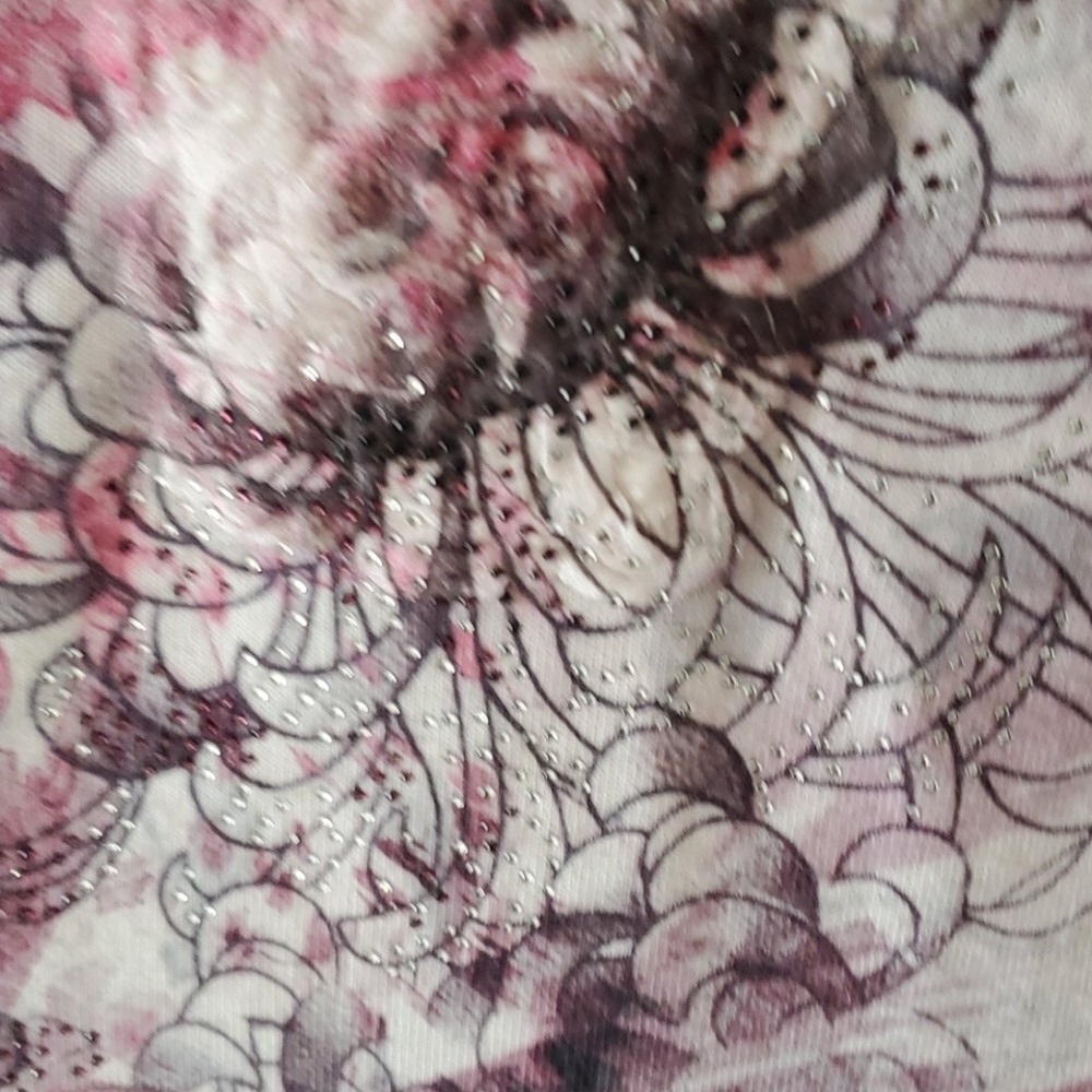 Top - Picture 2 of 5